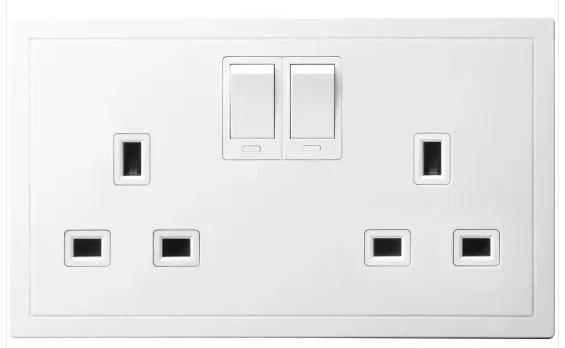 13A Switched Sockets With High Quality Plastic Molding
